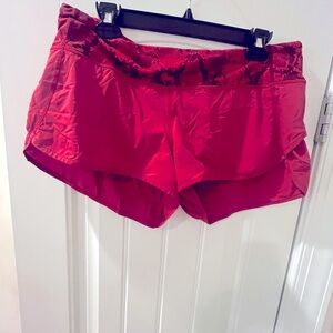 Lululemon Speed up shorts Cranberry red size 10